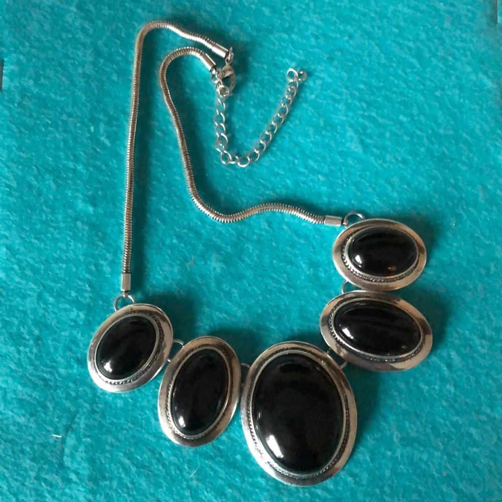 Silver tone black bead necklace